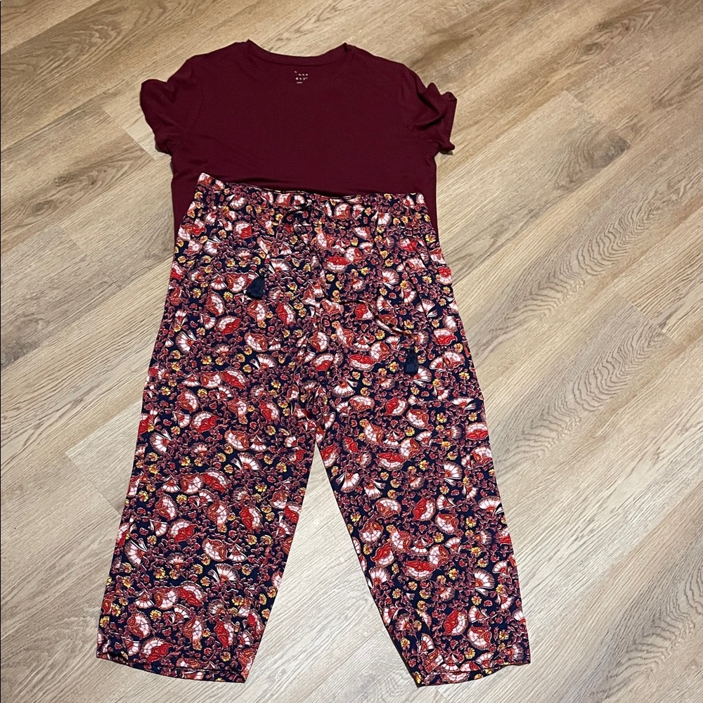 Liz Claiborne pants w/ matching T-shirt